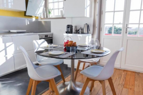 GuestReady - Bright 2-room Villa Irrintzina w parking space